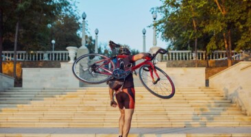 Carnaval alternativo: Descubra nuevos destinos en bicicleta lejos de la juerga