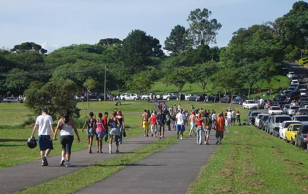 Parque Barigui. enioprado, CC BY-SA 3.0, via Wikimedia Commons.